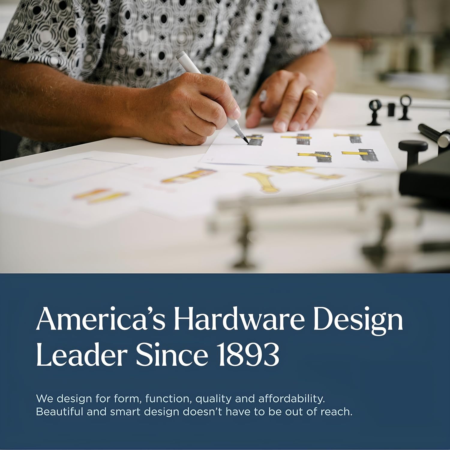 HH075341-EGN-10B Skylight Collection Pull, 1-1/4 Inch Square, Elusive Golden Nickel, 10 Count