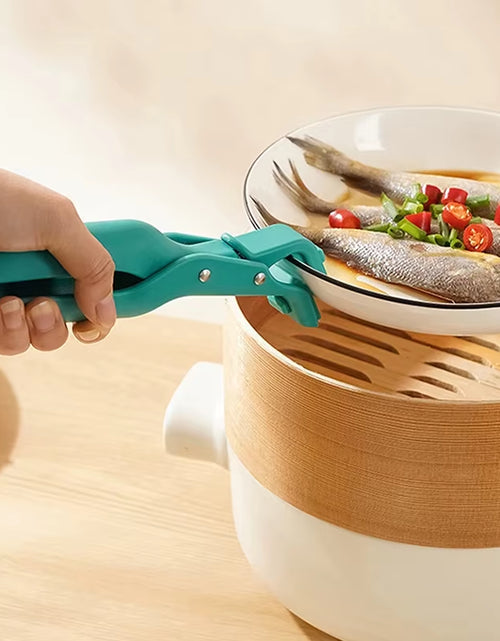 Load image into Gallery viewer, Gripper Tongs for Hot Plates &amp; Pans
